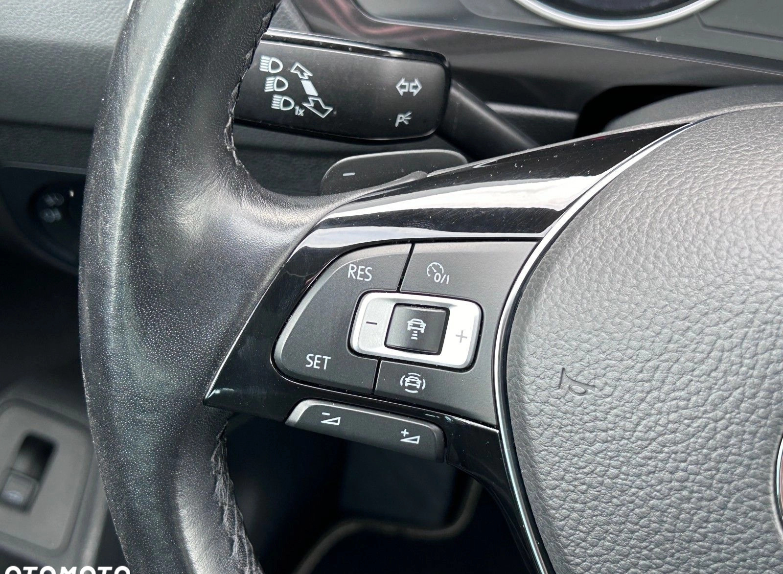 Volkswagen Tiguan cena 112900 przebieg: 71058, rok produkcji 2020 z Krzeszowice małe 781